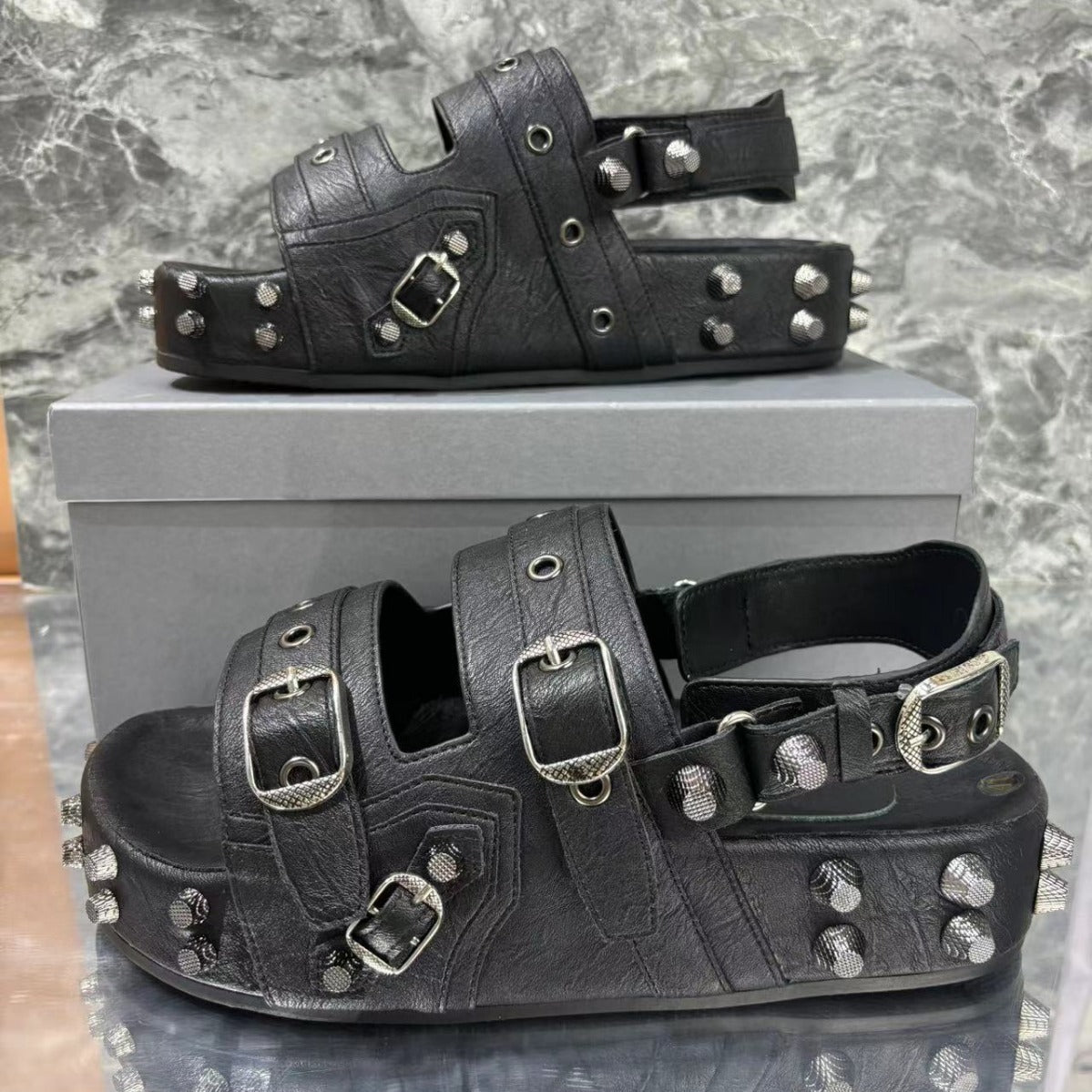 The Rivet Beach Sandal