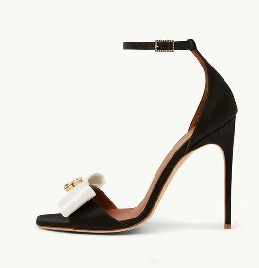The Art of the Accessory: Stilettos & Handbags at Winslow & Wolf
