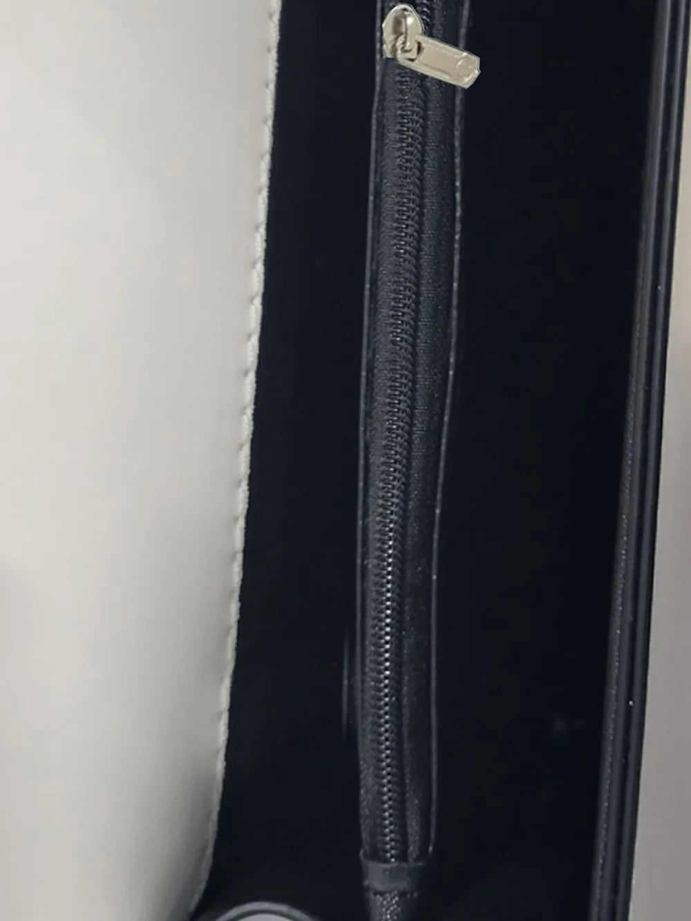 The Detachable Bag