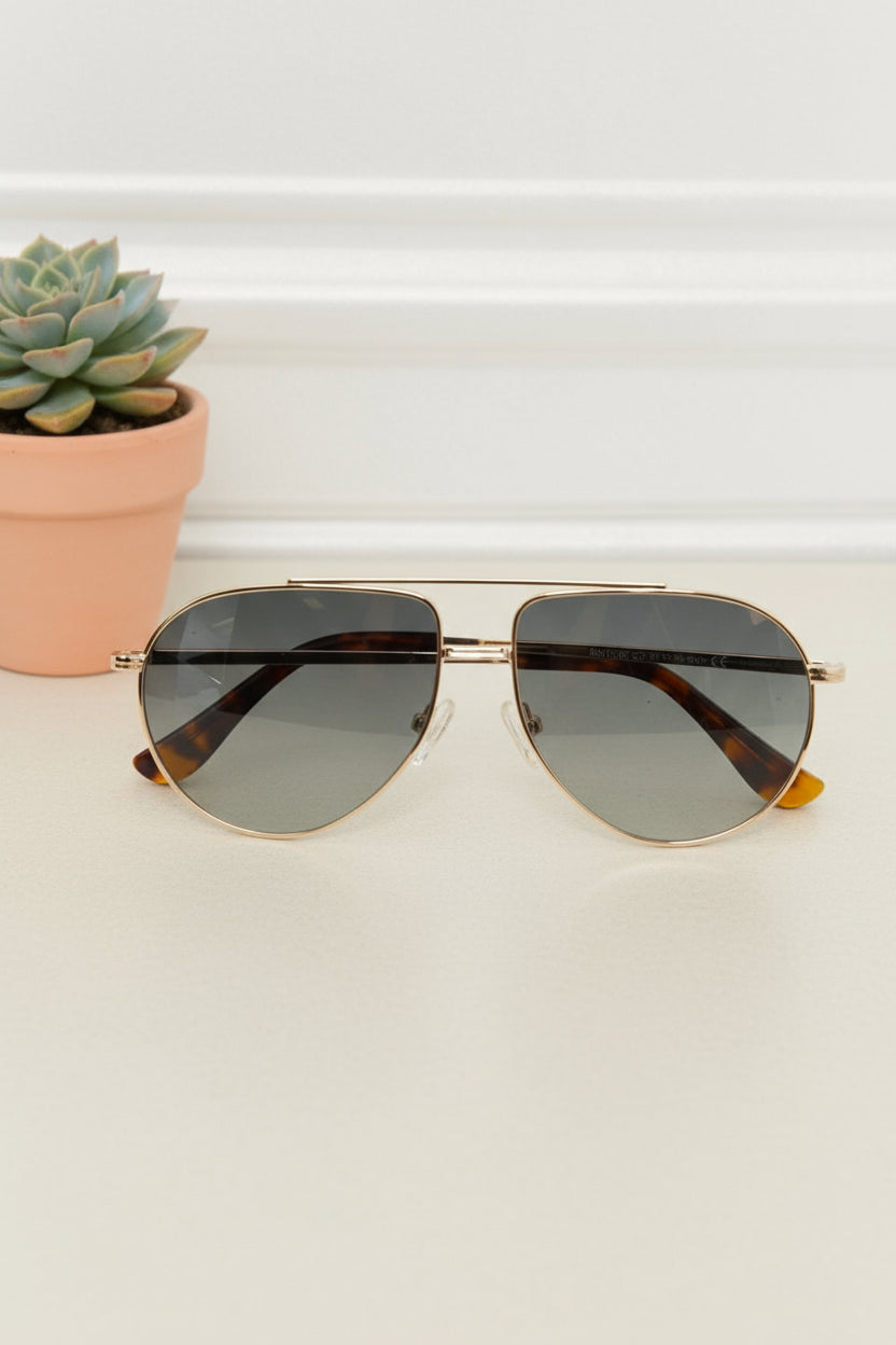 089879cf0e2640e893803c7cb4ce109f-Max