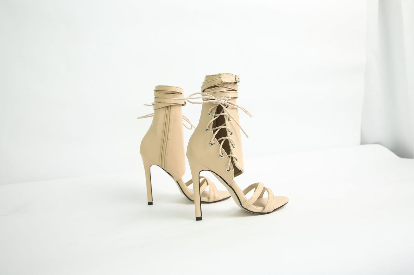 The Roman Stiletto