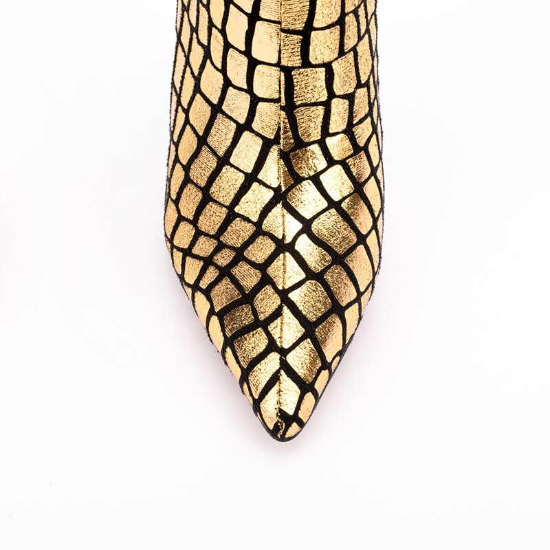 The Gold Plush