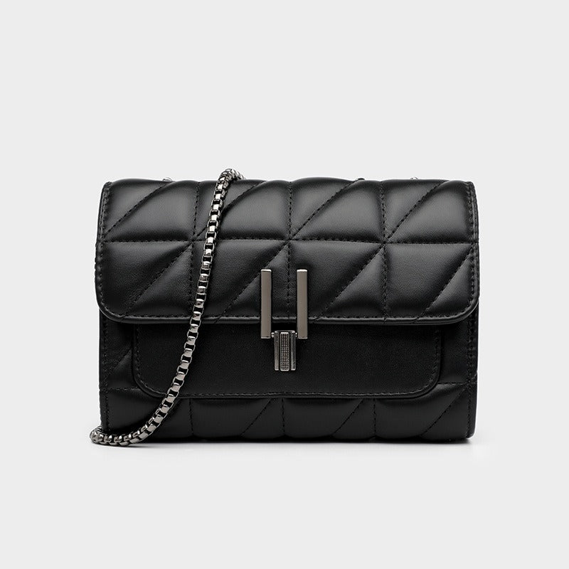 The Diamond Chain Crossbody