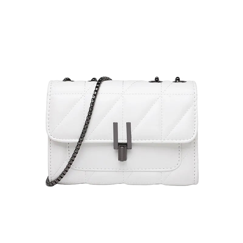 The Diamond Chain Crossbody
